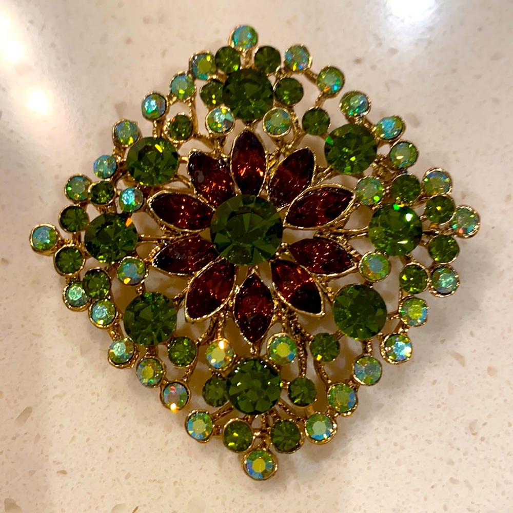 Brooch